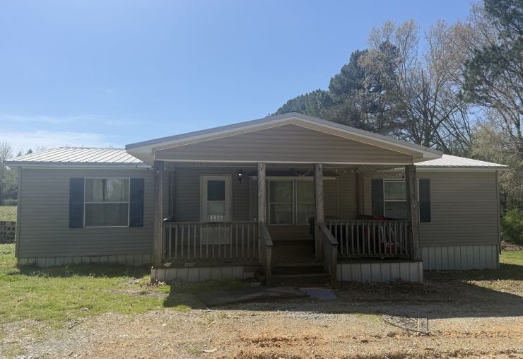 7680 Snake Road Auction