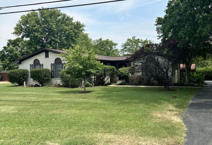 Elaine Hennessee Estate